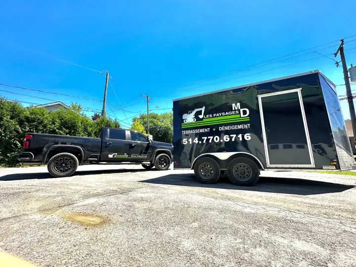 Camionnette et remorque MD